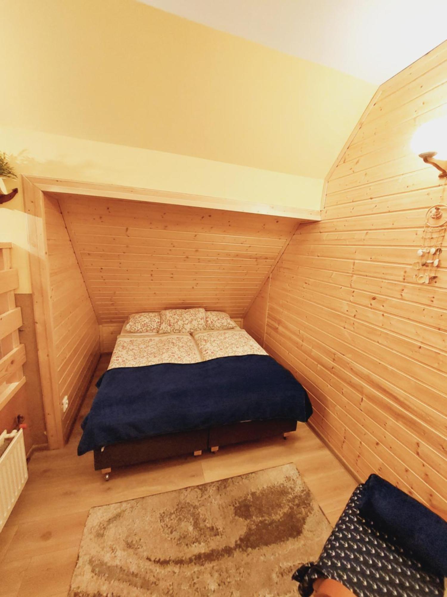 Olimp Pokoje I Apartamenty 什切尔克 外观 照片